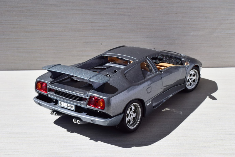Illustration for article titled Running of the Bulls Week: Lamborghini Diablo (pt.1)